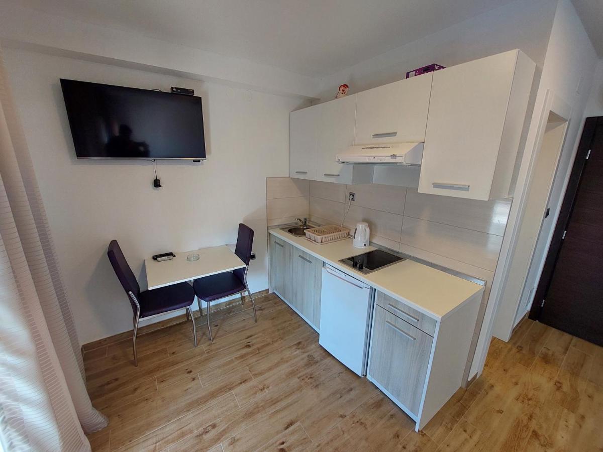 Apartments Daniel Βόντιτσε Εξωτερικό φωτογραφία